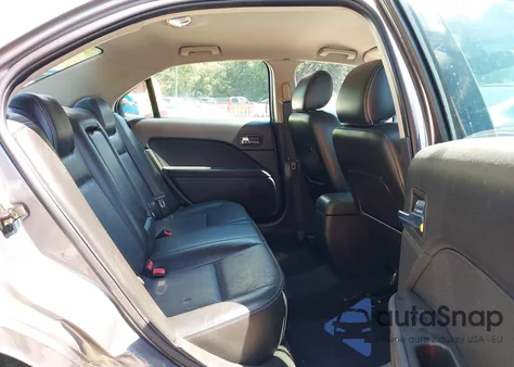 2007 Mercury Milan V6 Premier z USA, uszkodzony, nr VIN 3MEHM08177R652630